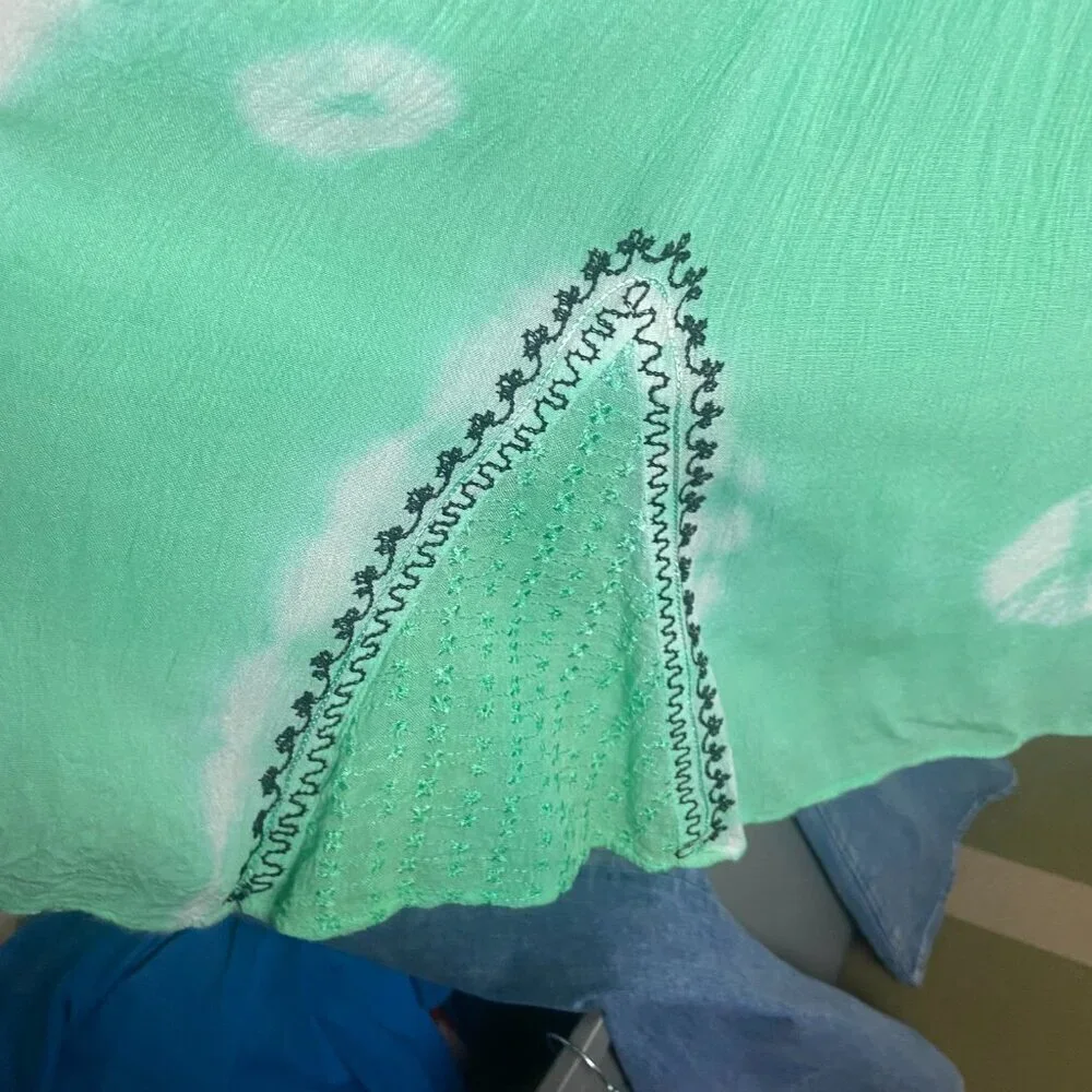 Earthbound Size Large Smocked Dress Green Gauze Embroidered Hippie Boho Tie Dye - Picture 3 of 5